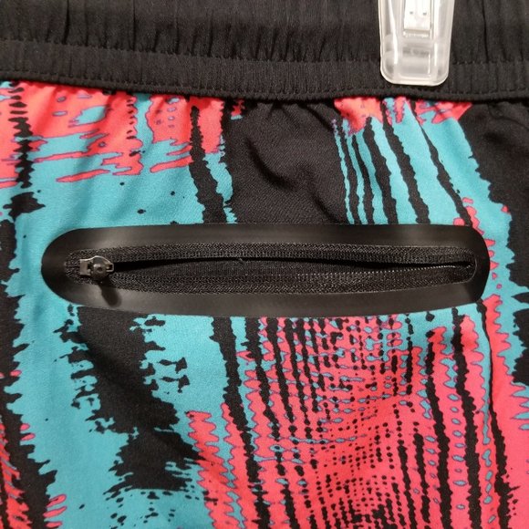 Fabletics shorts Large Carrie II Heat Wave Print Black athletic gym running - Picture 6 of 12